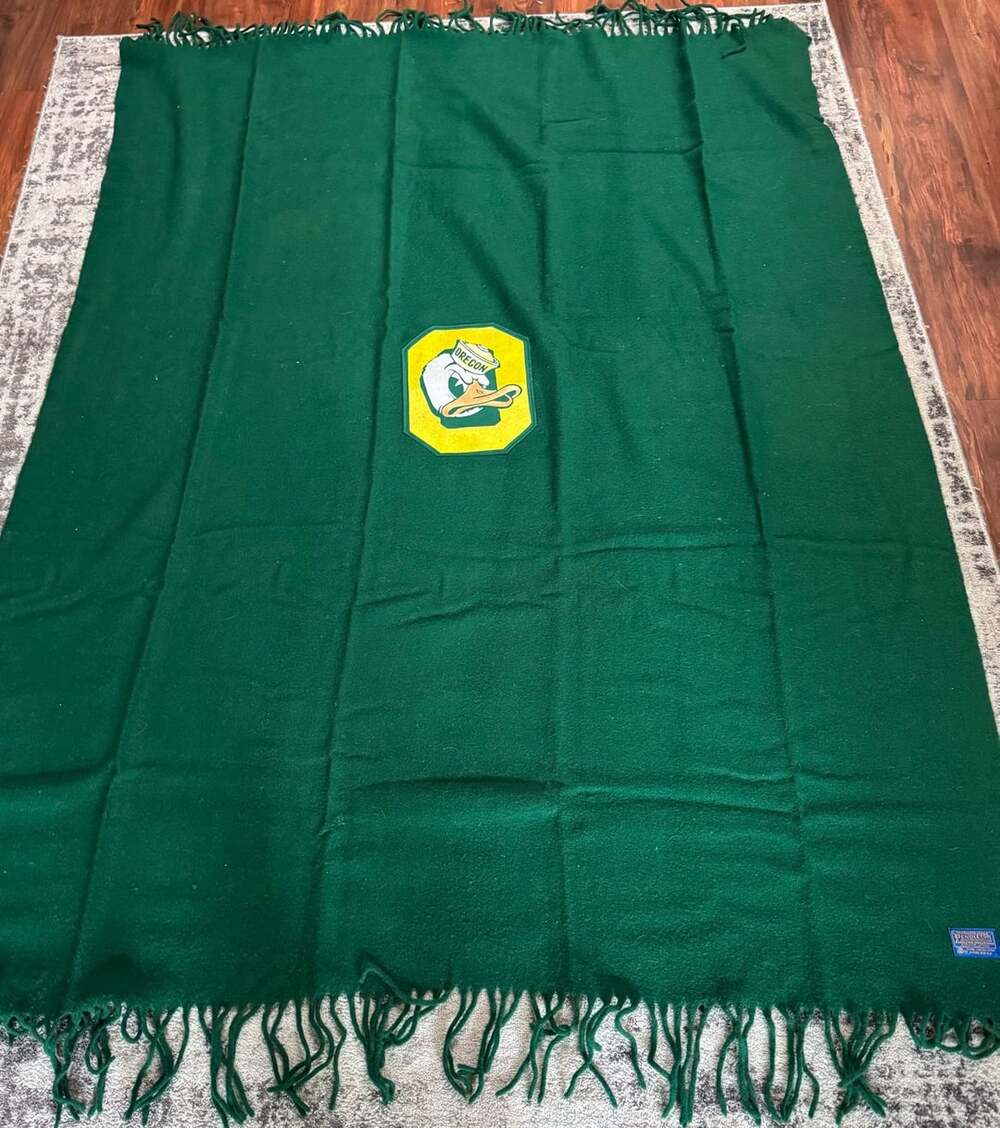 Pendleton University of Oregon Ducks Wool Blanket 53x74 Green Fringe